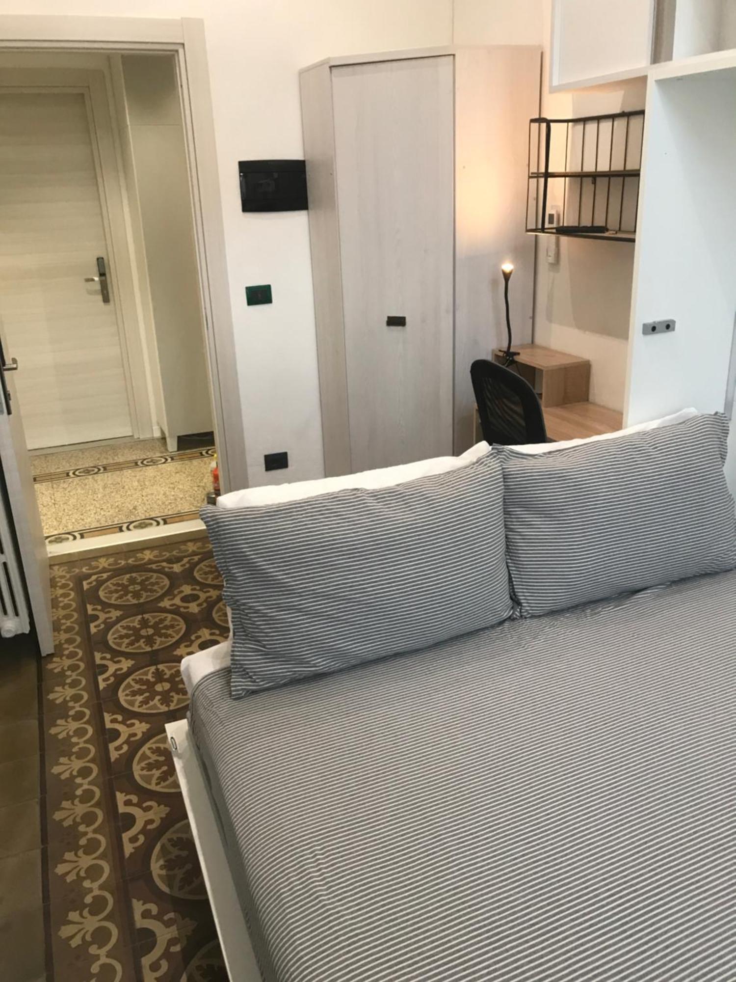 Drooms 4,0 Domotic Smart Self 24H,7 Vicino Treni Porta Susa E Centro Storico Turin Bagian luar foto