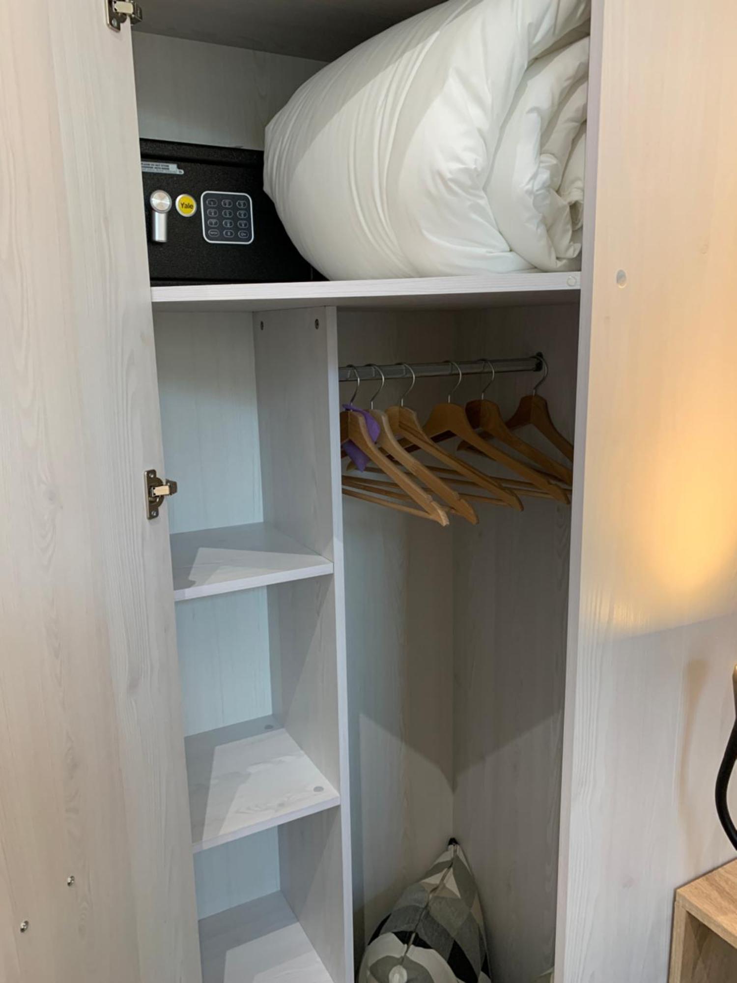Drooms 4,0 Domotic Smart Self 24H,7 Vicino Treni Porta Susa E Centro Storico Turin Bagian luar foto