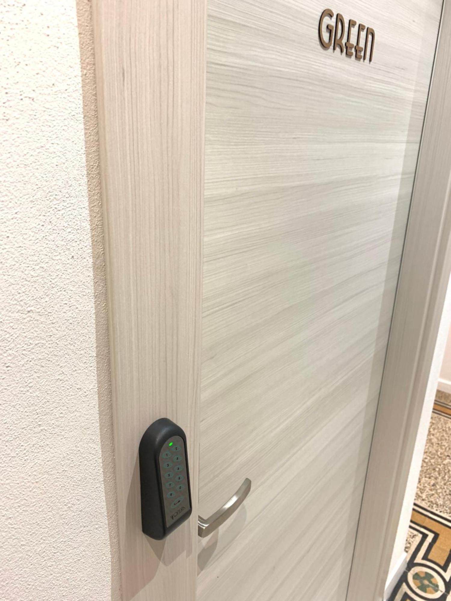 Drooms 4,0 Domotic Smart Self 24H,7 Vicino Treni Porta Susa E Centro Storico Turin Bagian luar foto